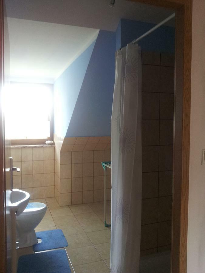 Der Kleine Bauernhof Keine Arbeiter Zadnych Pracownikow Appartement Lubiatow  Buitenkant foto