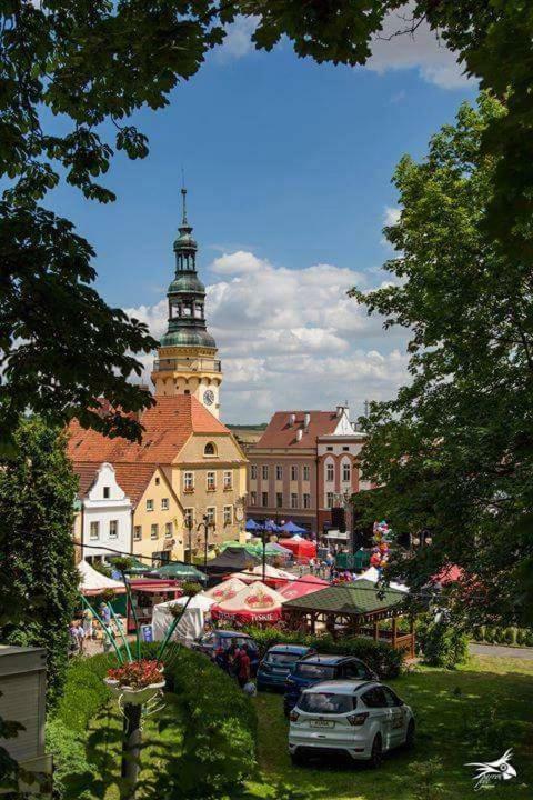 Der Kleine Bauernhof Keine Arbeiter Zadnych Pracownikow Appartement Lubiatow  Buitenkant foto
